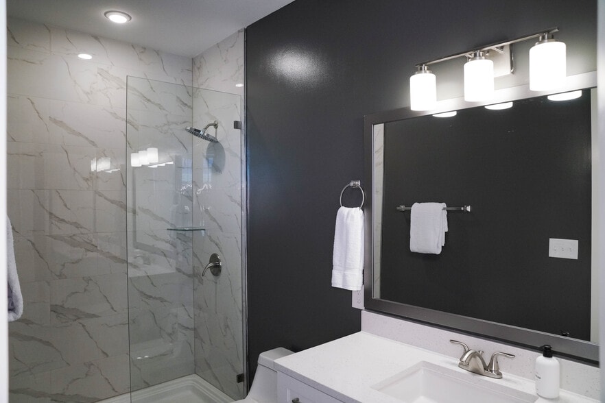 More Photos Of 179 S County Highway 393, Santa Rosa Beach Apartments For Sale