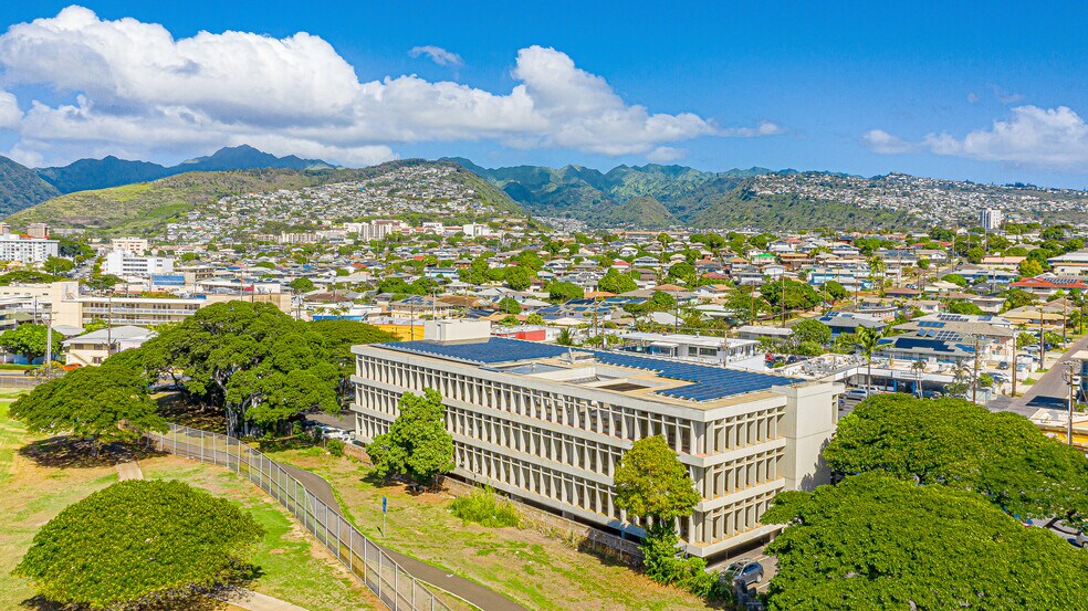 More Photos Of 614 Kapahulu Ave, Honolulu Office For Sale