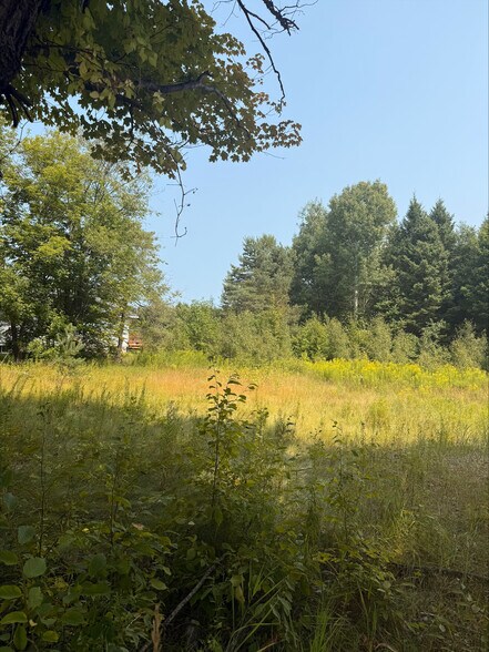 More Photos Of 3995 Boulter Rd, Boulter Land For Sale