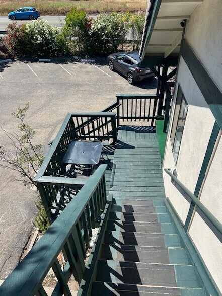 More Photos Of 14 Saint Andrews Rd, Valley Springs Hotel For Sale