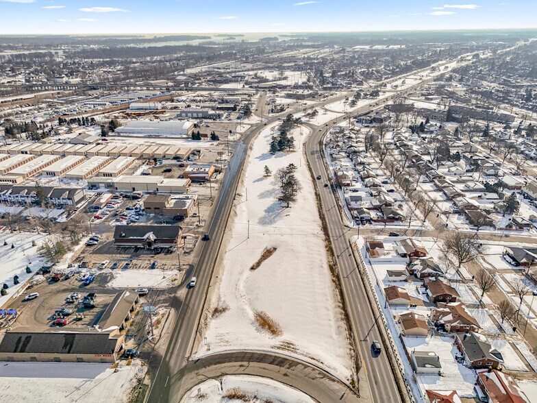 More Photos Of 2401 Fort St, Trenton Warehouse For Sale