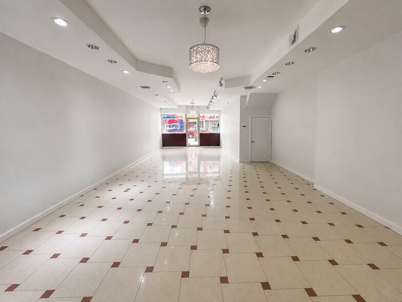 More Photos Of 6610 Fresh Pond Rd, Ridgewood Storefront Retail Residential For Lease
