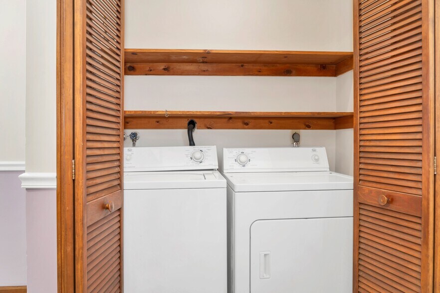 More Photos Of 88 Cove St, New Haven Apartments For Sale