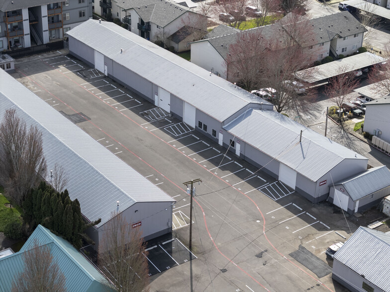 More Photos Of 3790 Silverton Rd NE, Salem Warehouse For Lease