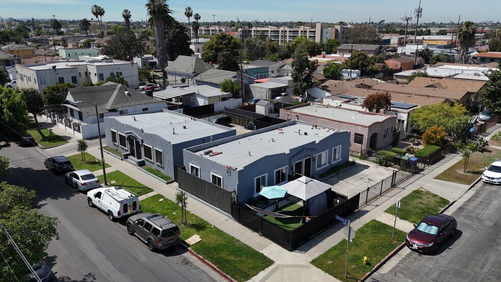 Primary Photo Of 1700 W 60th St, Los Angeles Multifamily For Sale