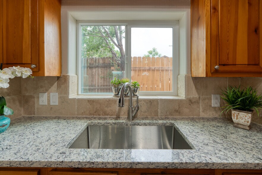 More Photos Of 720-724 School St, Espanola Apartments For Sale