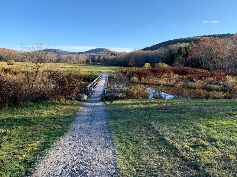 More Photos Of 218 NY-296, Windham Hotel For Sale