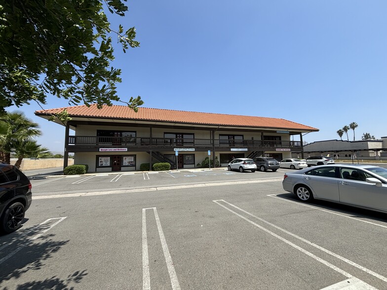 More Photos Of 23470 Olive Wood Plaza Dr, Moreno Valley Office Residential For Lease