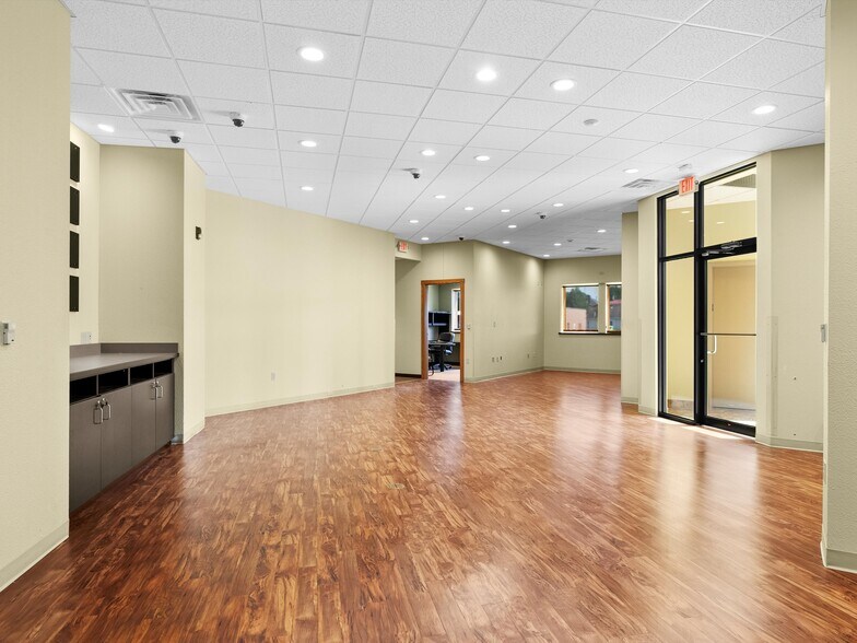 More Photos Of 2205 Forest Ave, Two Rivers Office Residential For Sale