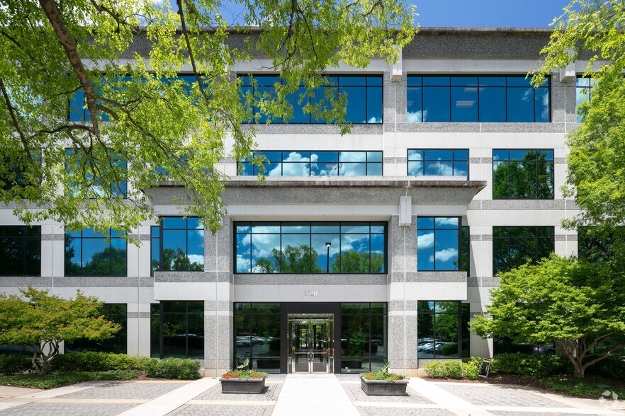 More Photos Of 1720 Windward Concourse, Alpharetta Office For Lease