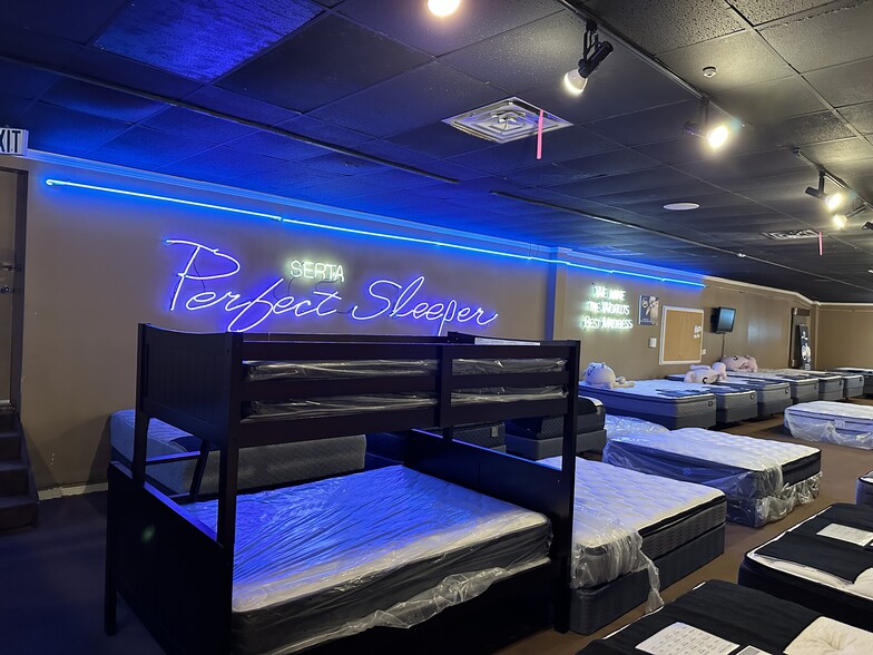 More Photos Of 851 S Sheridan Rd, Tulsa Freestanding For Sale