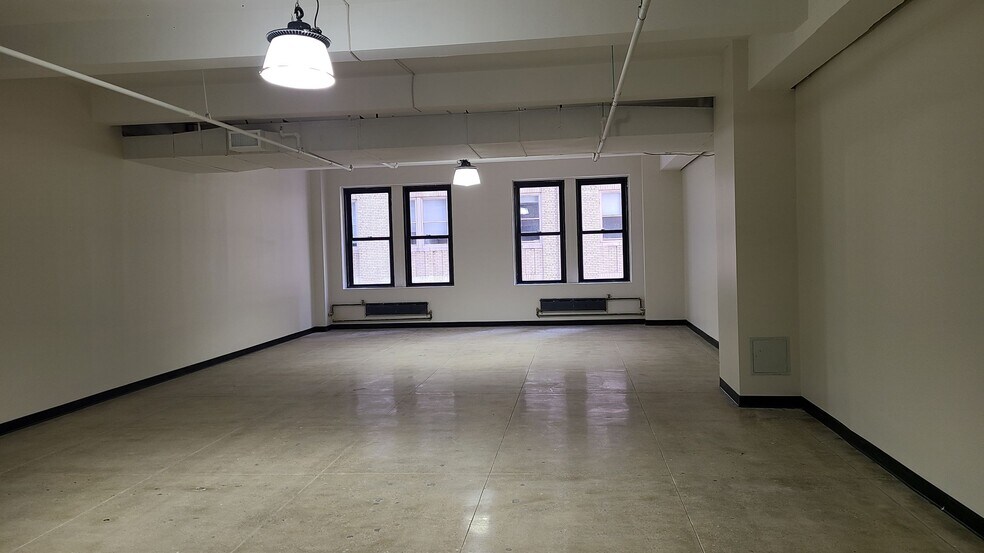 More Photos Of 111 John St, New York Office For Lease