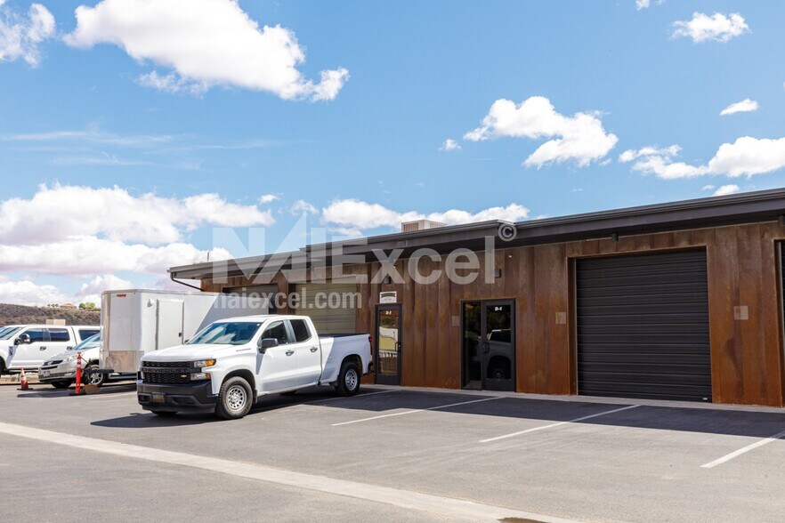 More Photos Of 1250 W Sunset Blvd, St George Warehouse For Lease