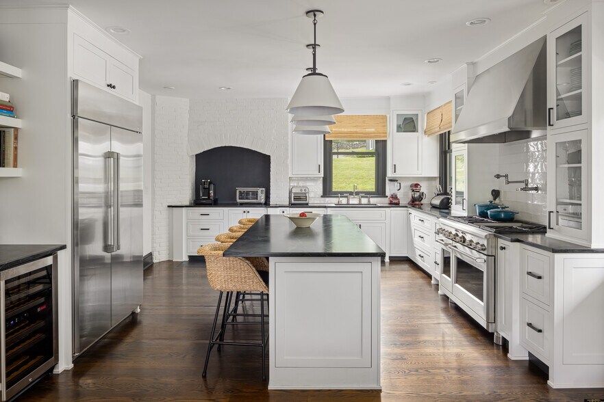 More Photos Of 9 Chambers Rd, West Park Lodge Meeting Hall For Sale