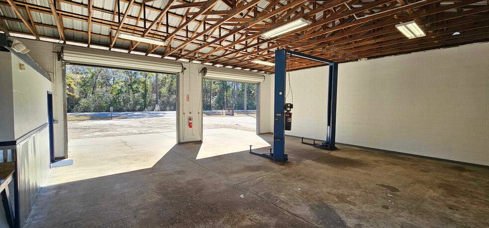 More Photos Of 764 Shadeville Rd, Crawfordville Freestanding For Sale