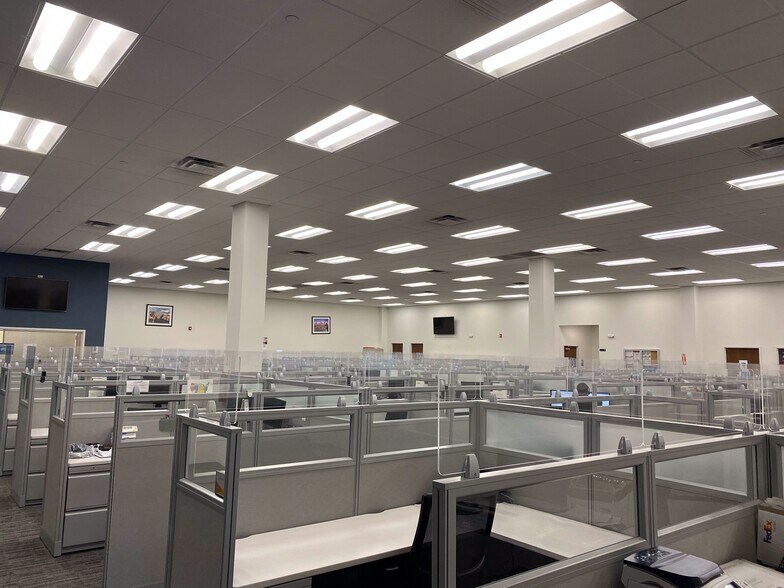 More Photos Of 1359 Lomaland Dr, El Paso Office For Lease