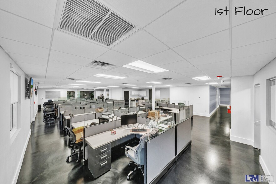More Photos Of 6119 Lyons Rd, Coconut Creek Office For Sale