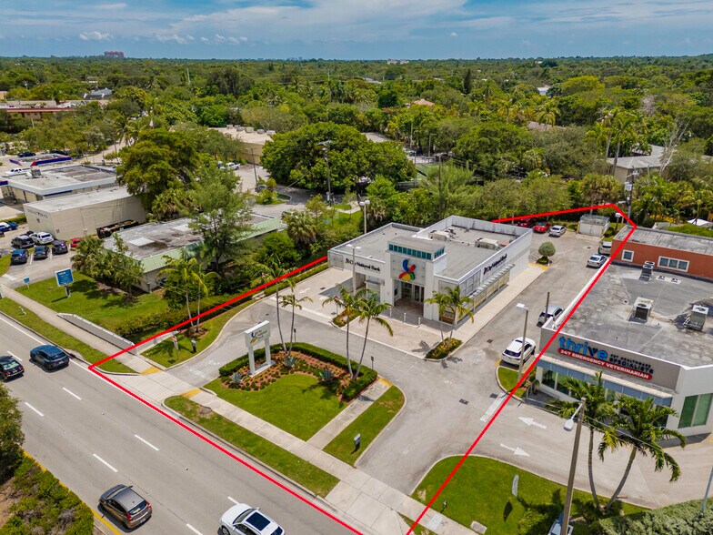 Primary Photo Of 6388 S Dixie Hwy, South Miami Bank For Sale