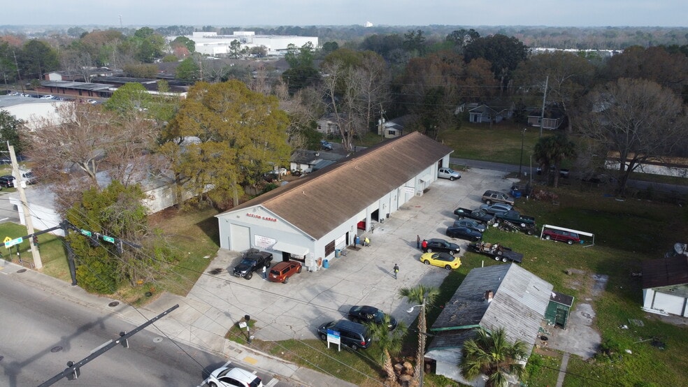 More Photos Of 4131 Lenox Ave, Jacksonville Warehouse For Lease