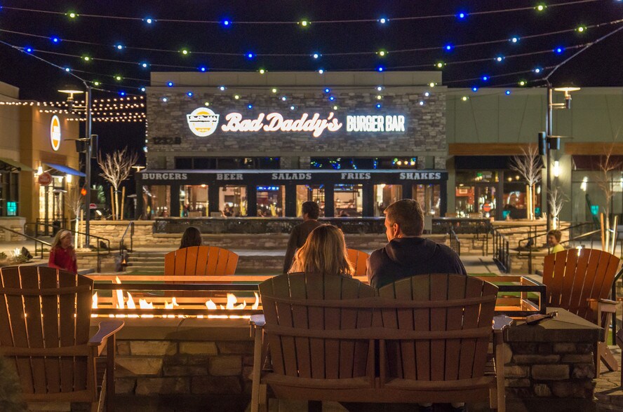 More Photos Of 1240 Hover St, Longmont General Retail For Lease