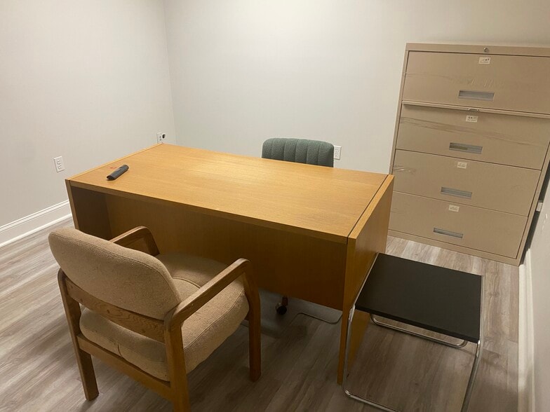 More Photos Of 795 Parkway Ave, Ewing Office For Lease