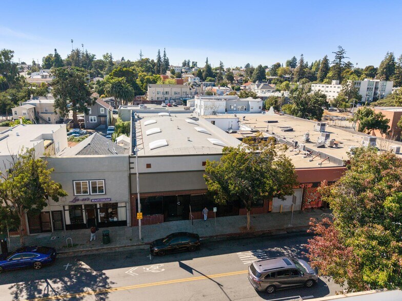 More Photos Of 3439-3443 Fruitvale Ave, Oakland Storefront For Sale