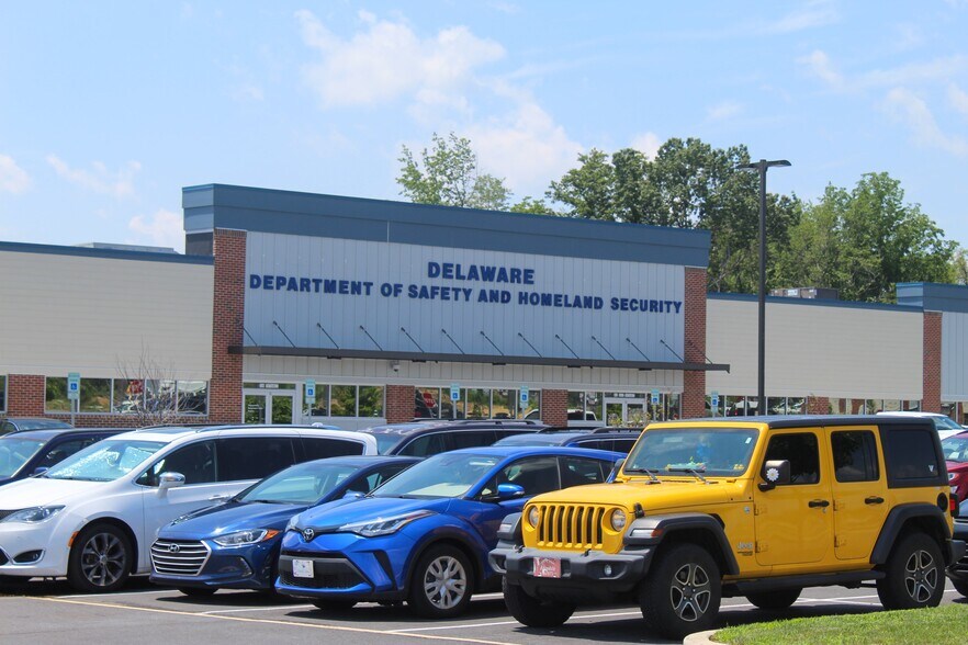 More Photos Of 600 Bay Rd, Dover Land For Lease