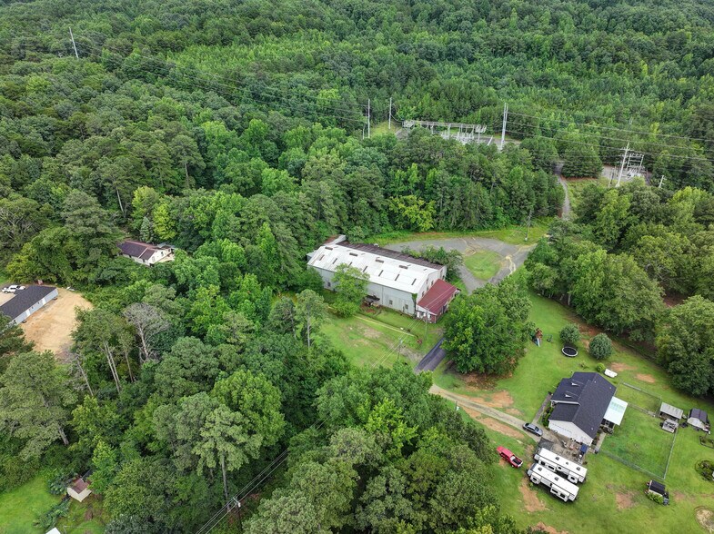 More Photos Of 9482 Robbins rd, Altoona Warehouse For Sale