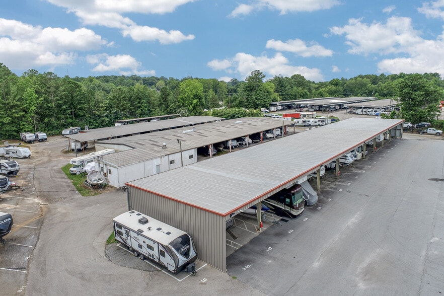 More Photos Of 5780 Holiday Rd, Buford Self Storage For Sale