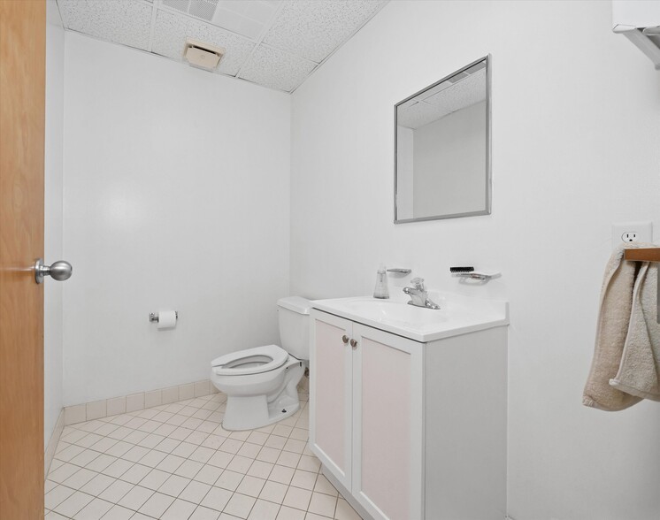 More Photos Of 1719 Delaware Ave, Wilmington Loft Creative Space For Sale