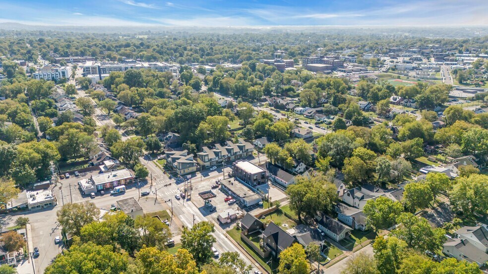 More Photos Of 722 McFerrin Ave, Nashville Restaurant For Lease