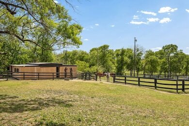 More Photos Of 3800 Ranch Estates Dr, Plano Horse Stables For Sale