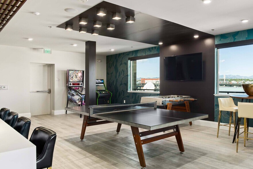 More Photos Of 2401 Blake St, Denver Apartments For Lease