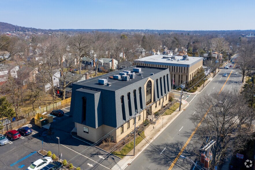 More Photos Of 530 Morris Ave, Springfield Office For Lease