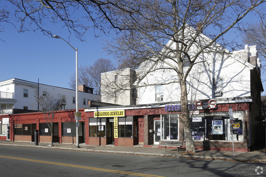 Primary Photo Of 466-470 Salem St, Medford Storefront For Lease