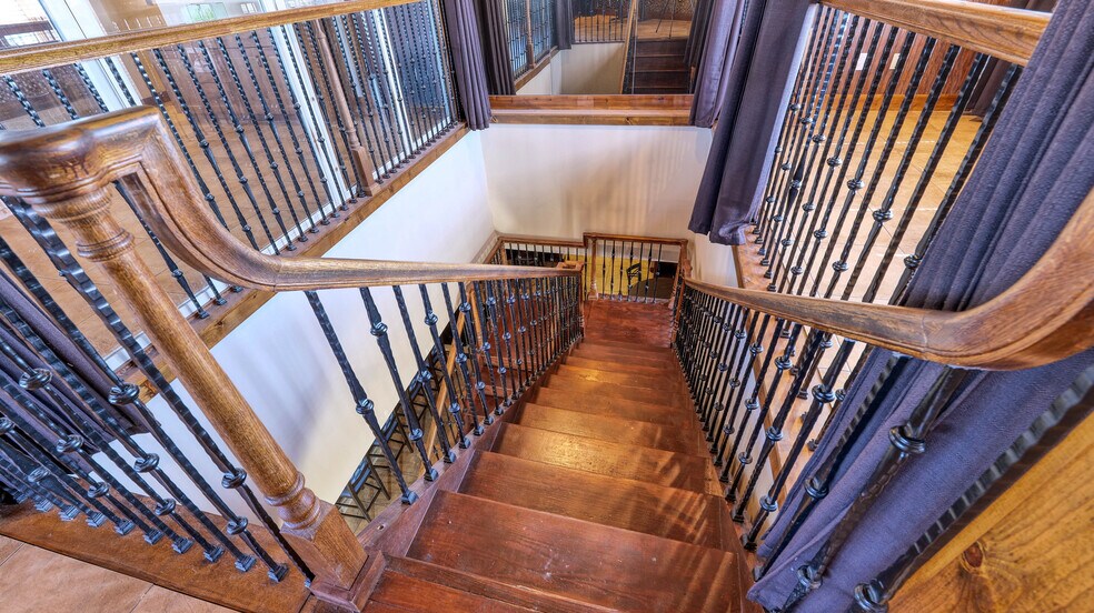 More Photos Of 3119 Revere Blvd, Brigantine Restaurant For Sale