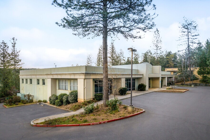 More Photos Of 345 Crown Point Cir, Grass Valley Flex For Lease