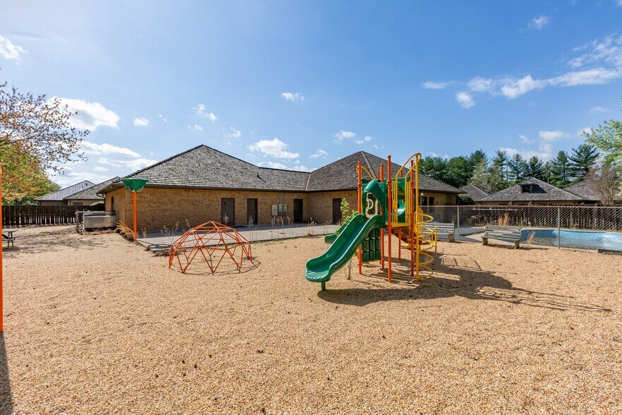 More Photos Of 415-416 Chatham Heights Rd, Fredericksburg Medical For Sale