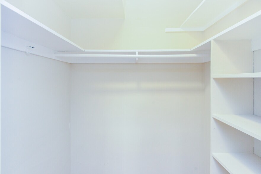 More Photos Of 3520-3530 W 5th St, Los Angeles Apartments For Sale