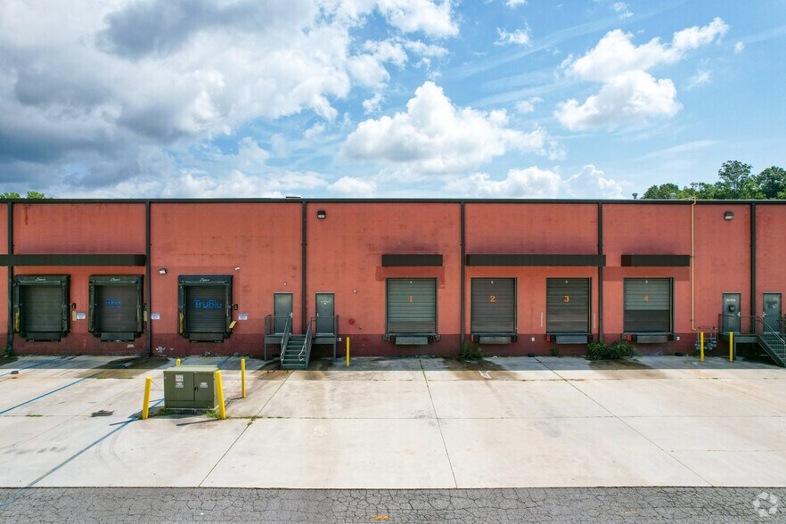 More Photos Of 1416-1446 Trae Ln, Lithia Springs Warehouse For Lease