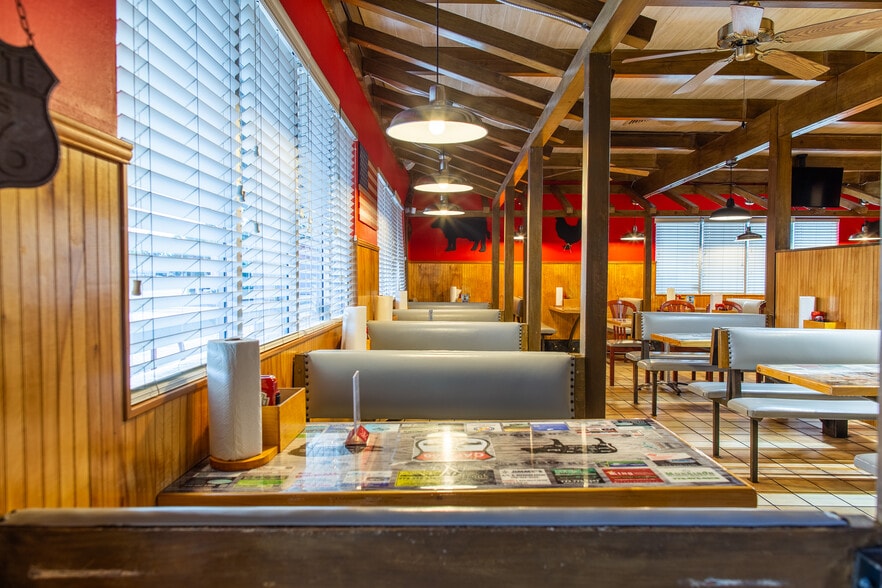 More Photos Of 685 US Highway 1, Vero Beach Restaurant For Sale