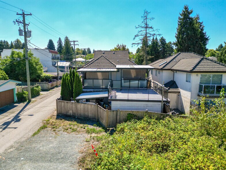 More Photos Of 2669-2675 Vanness Av, Vancouver Land For Sale