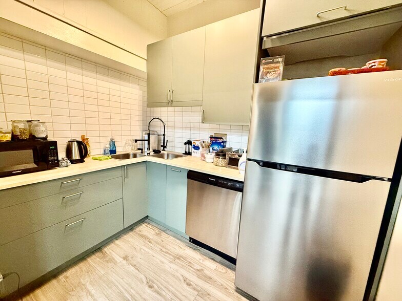 More Photos Of 124-132 Waverly Pl, San Francisco Apartments For Lease