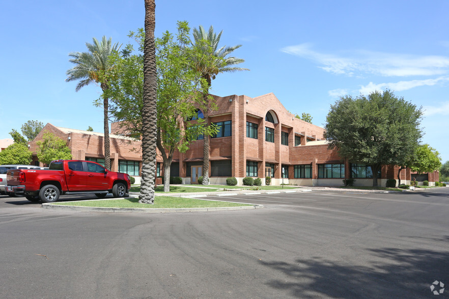 Primary Photo Of 1600 W Chandler Blvd, Chandler Medical For Lease