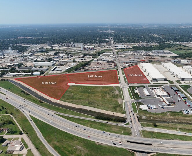 Primary Photo Of I 135 @ E. 21st St. N., Wichita Land For Sale