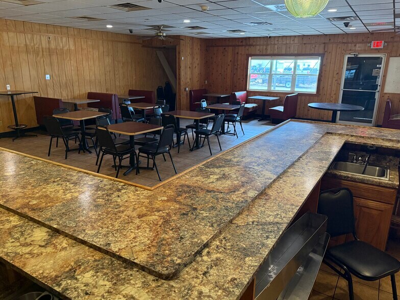 More Photos Of 8 American Legion Dr, Mazomanie Restaurant For Sale