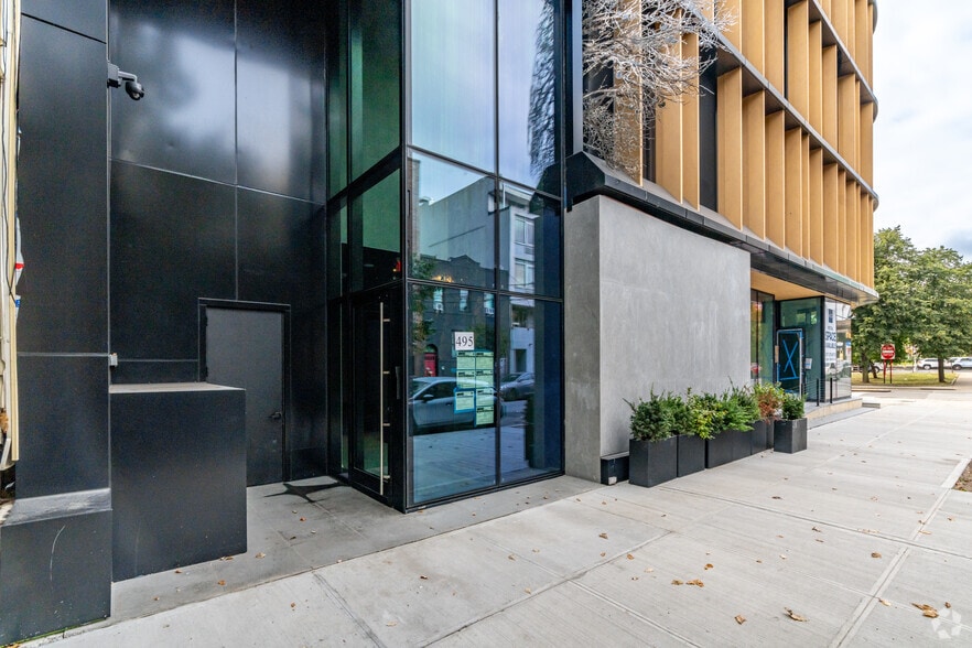 More Photos Of 28 Herbert St, Brooklyn Apartments For Lease