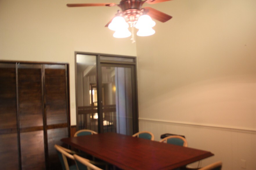 More Photos Of 2210 S Front St, Melbourne Office For Lease