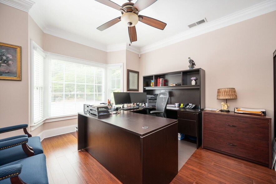 More Photos Of 5102 Covington Hwy, Decatur Medical For Sale