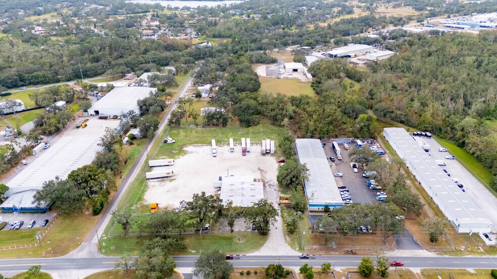 More Photos Of 2701 Airport Rd, Plant City Warehouse For Sale